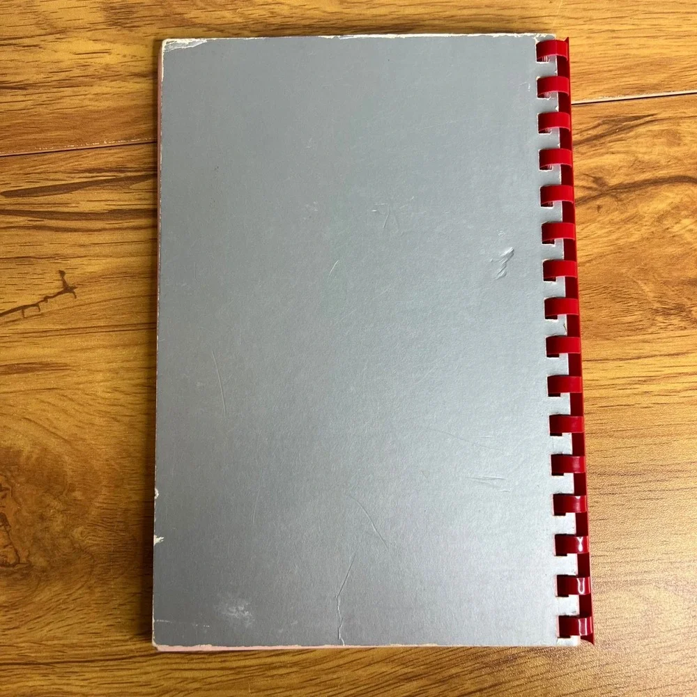 Peach's Cafe Cookbook‎ Vintage 1987 Eureka Springs Arkansas Silver Pink Spiral